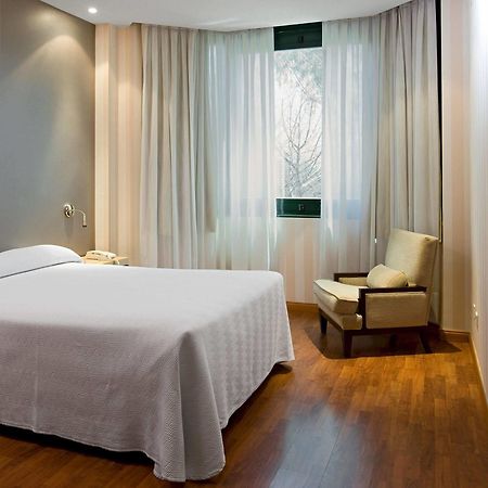 Apartamentos Th Las Rozas מראה חיצוני תמונה