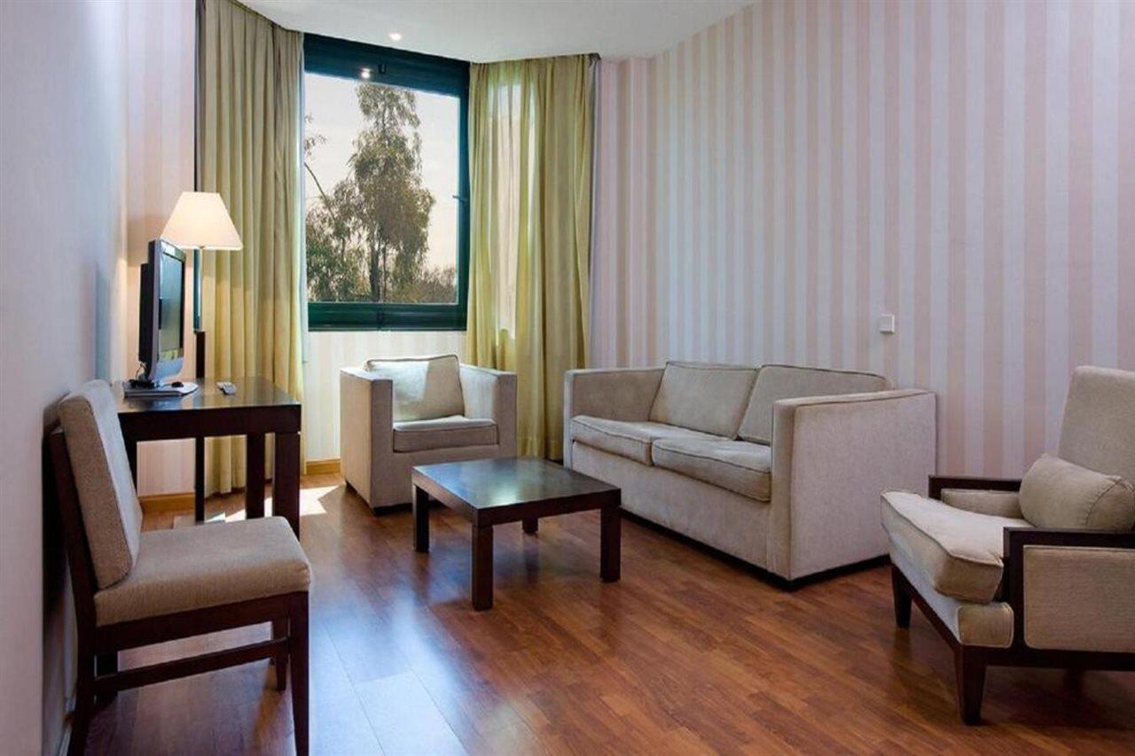 Apartamentos Th Las Rozas מראה חיצוני תמונה