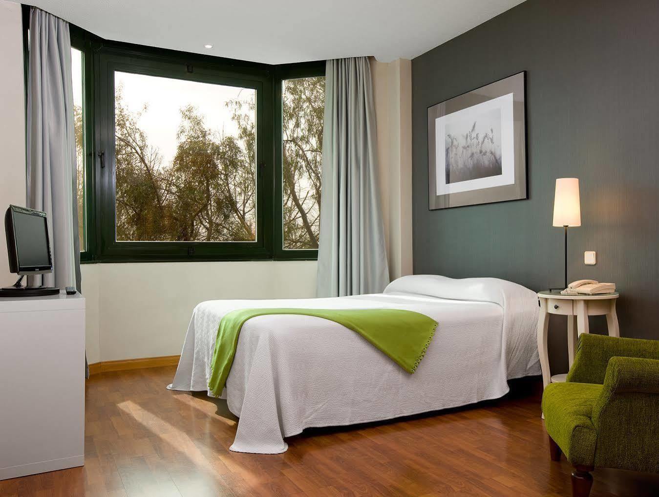 Apartamentos Th Las Rozas מראה חיצוני תמונה